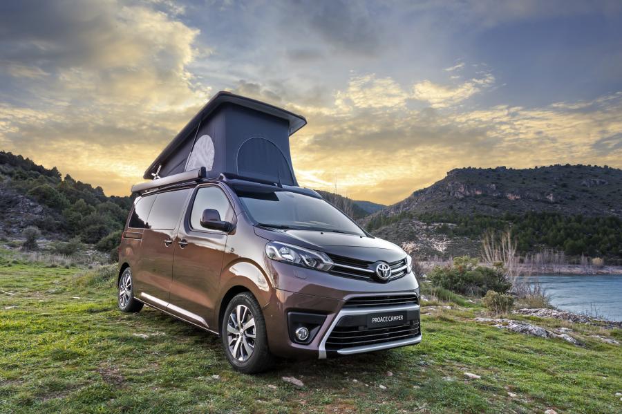  Toyota ProAce Camper 2019 года  (фото 5 из 8)
